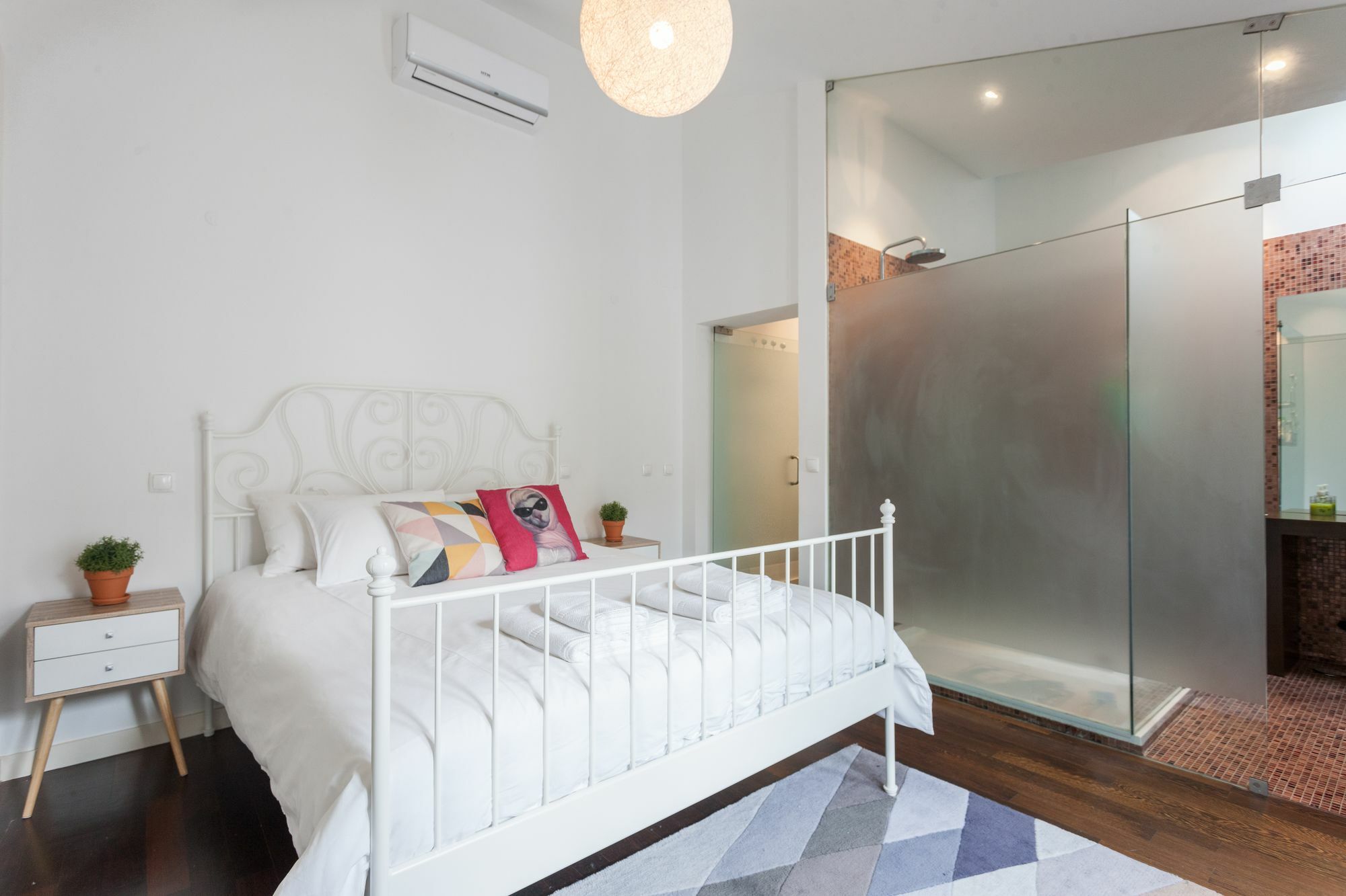 Apartamento Casa Da Barroca: Spacious A-location Designer Loft